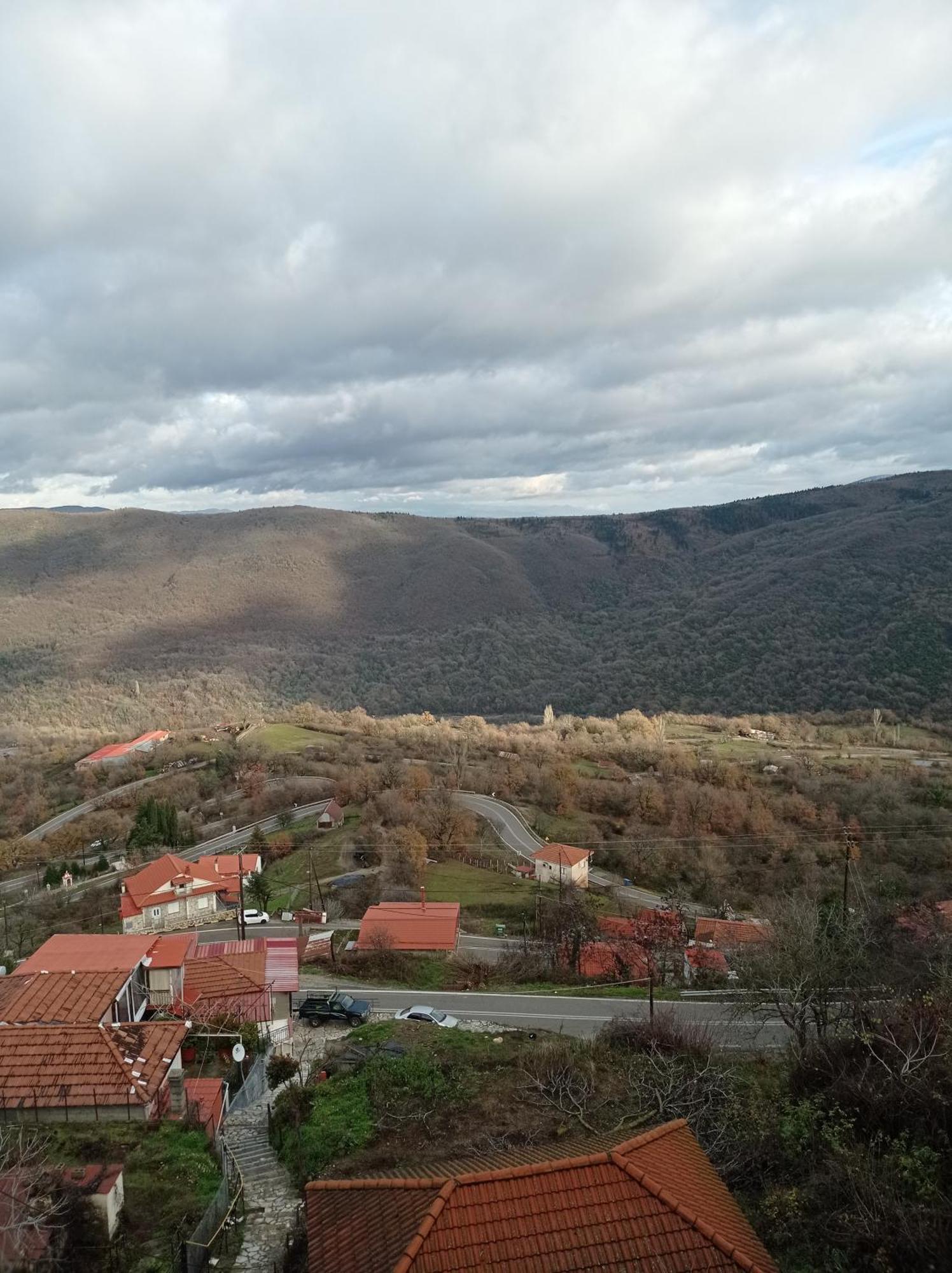 Άγρια Λούλουδα Κατοικία Αρμονία Timfristos Exterior foto